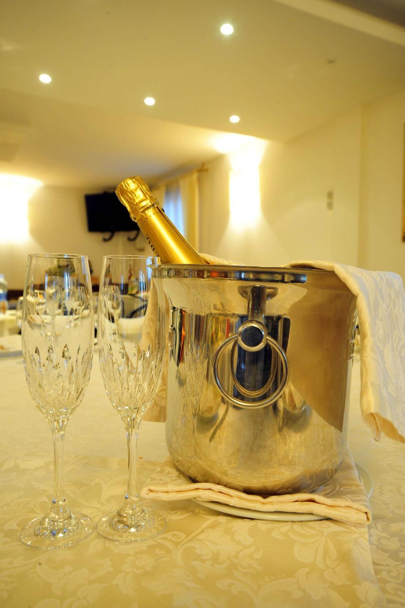 Albergo Romagna Fratta Terme Ngoại thất bức ảnh